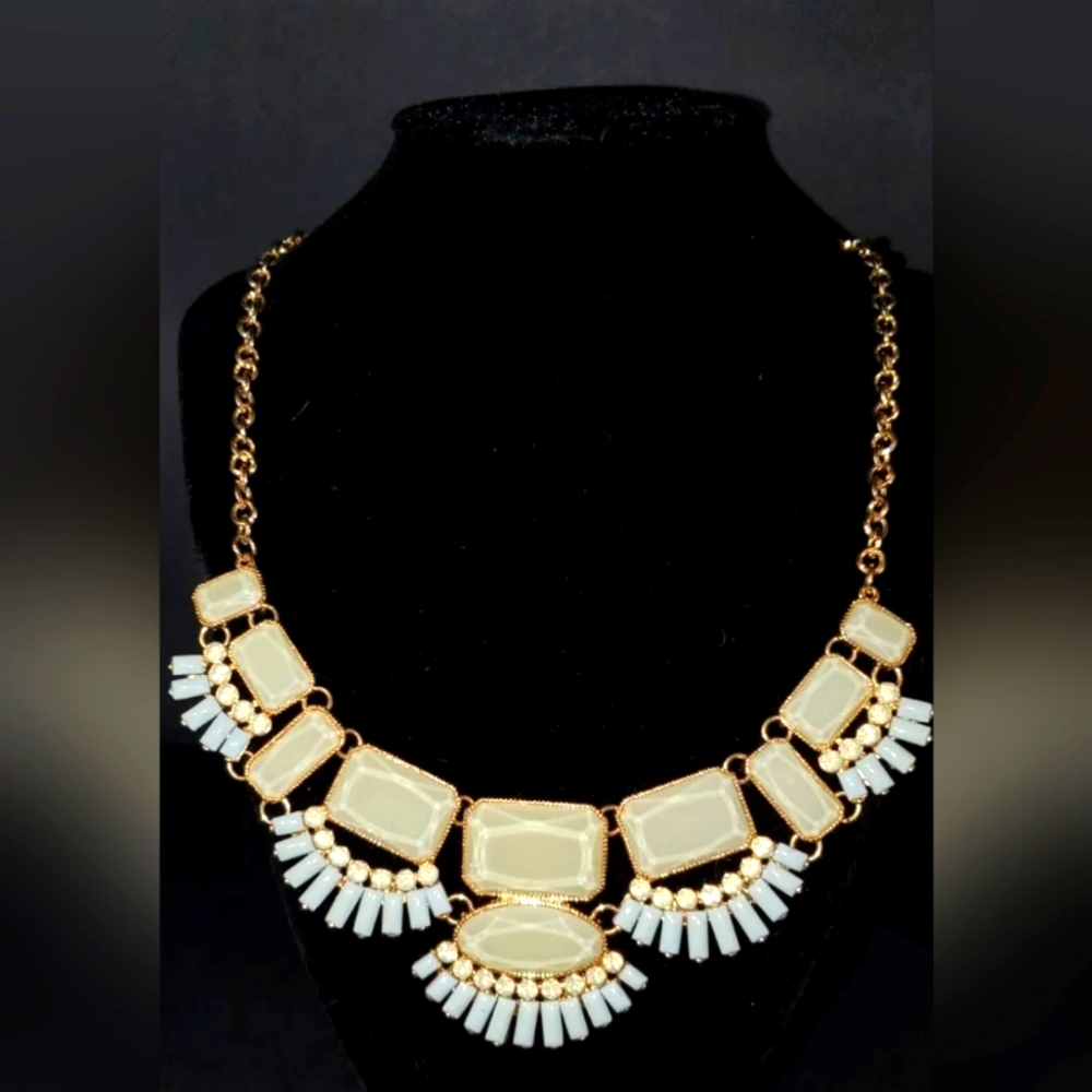Statement Bib necklace Art Deco style